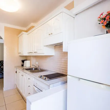 Apartment First Line By The Ocean Playa de las Americas (Tenerife)