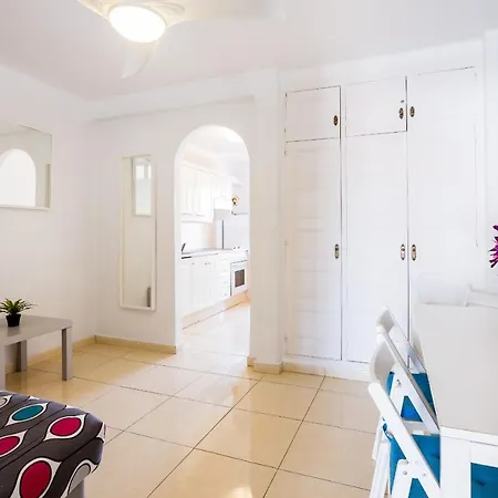 Apartment First Line By The Ocean Playa de las Americas (Tenerife)